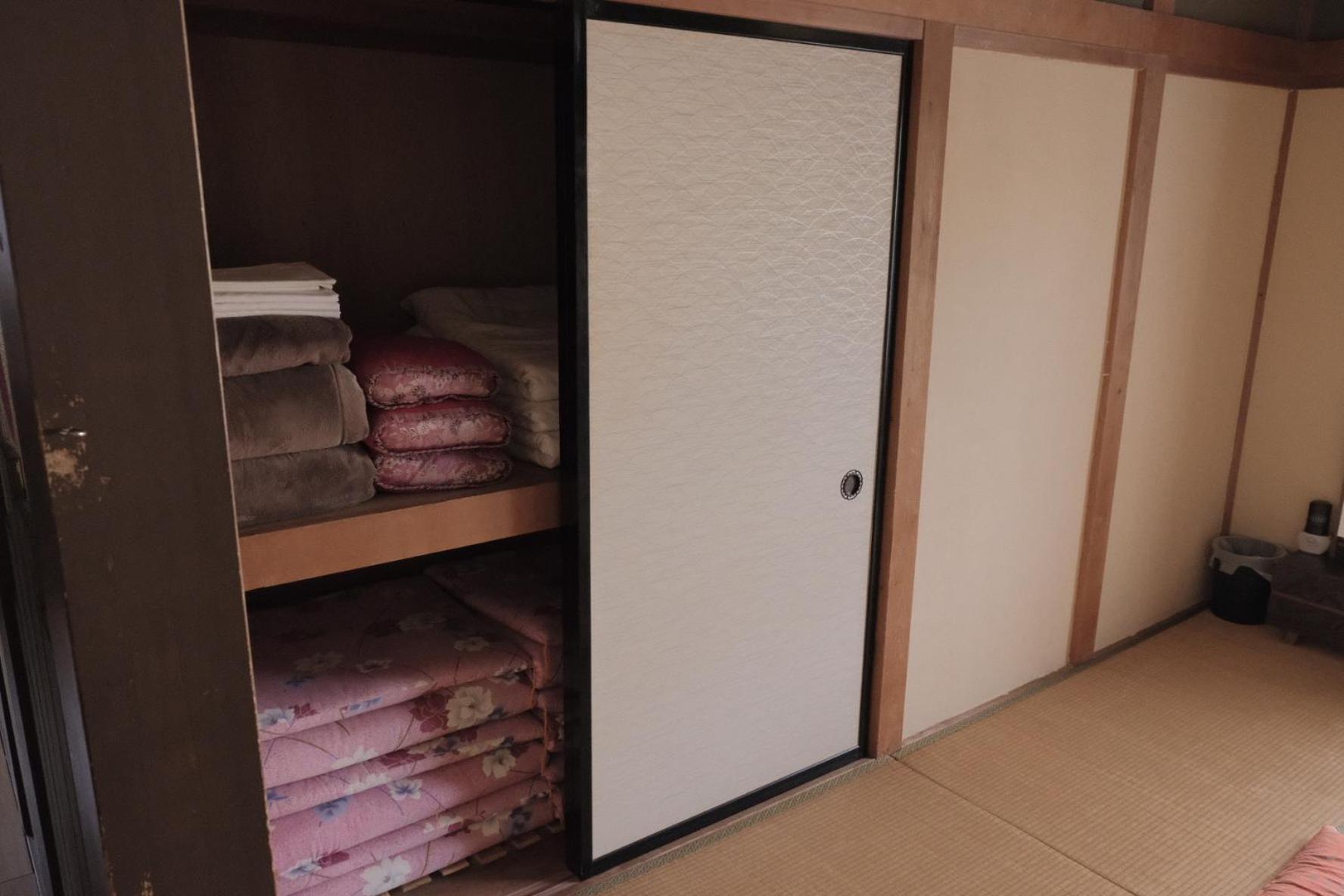 Guesthouse Honobono Fujikawaguchiko Exteriör bild
